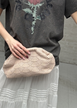Shelly clutch Oyster Pink Pico 